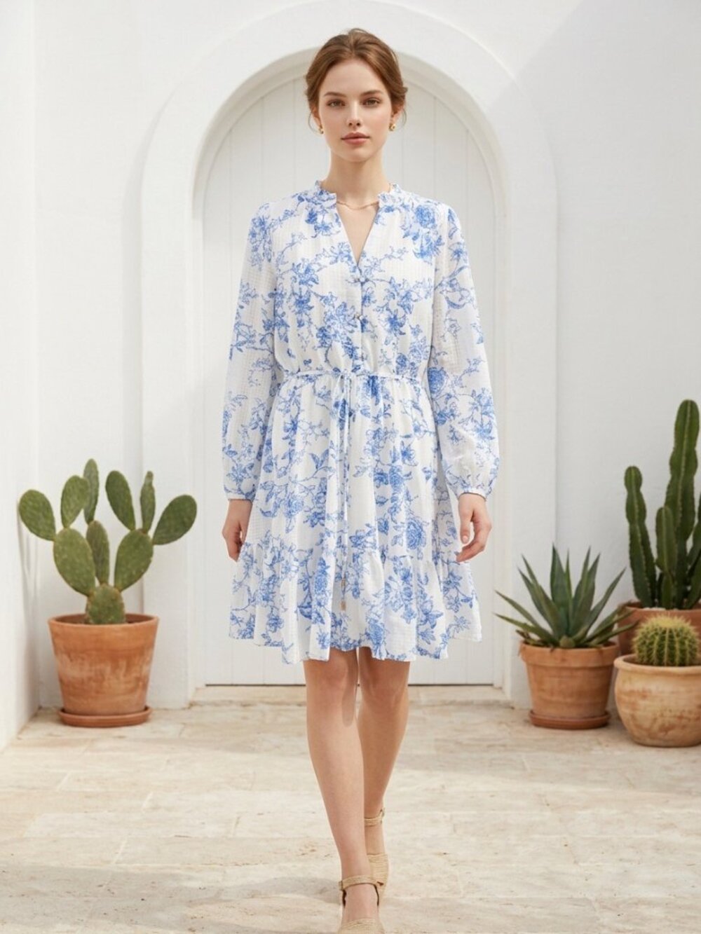 NWOT Joie Floral Mini Dress Size L Blue White Long Sleeve Ruffle Tiered